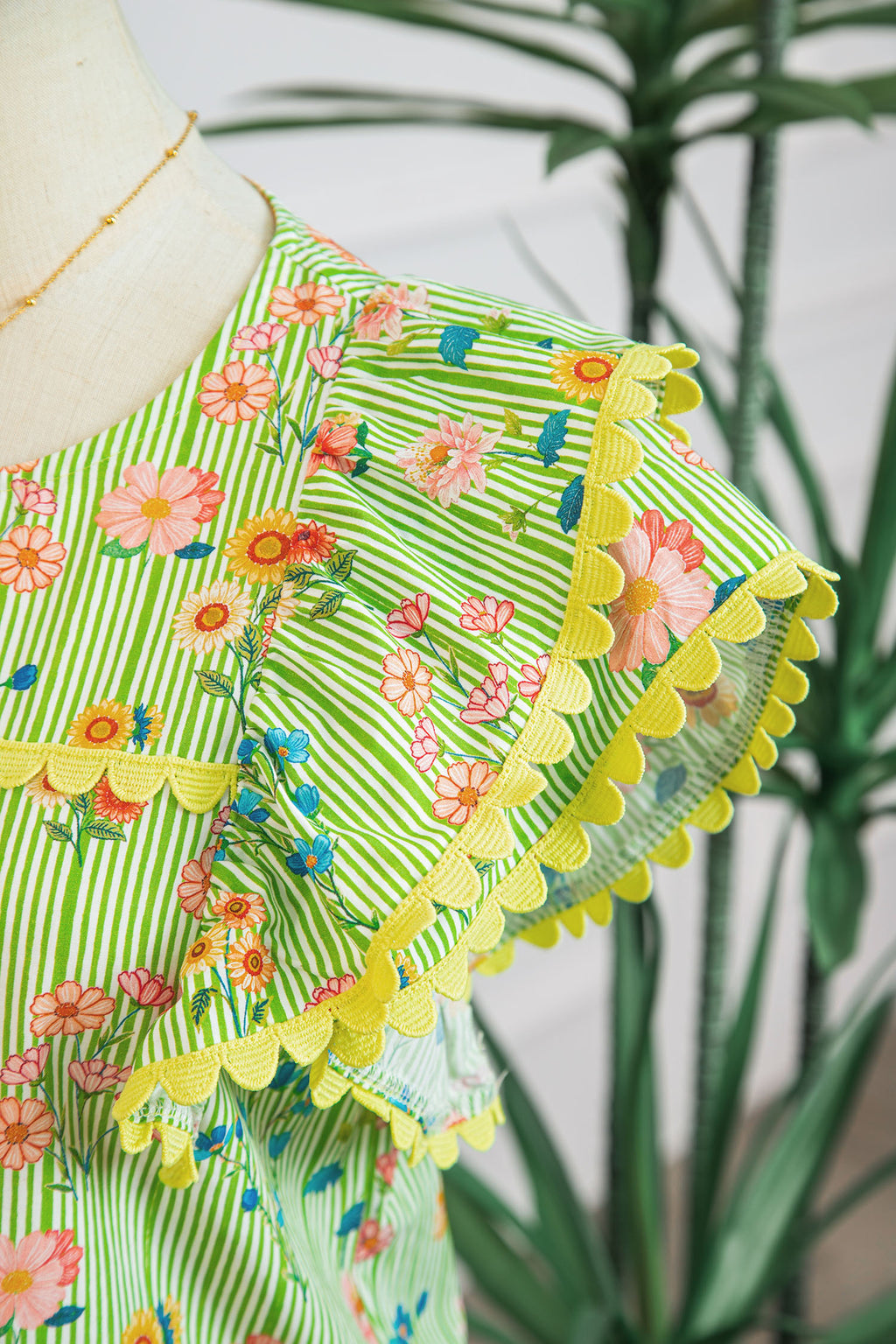 Green Stripe Floral Printed Scalloped Detail Flutter Short Sleeve Blouse