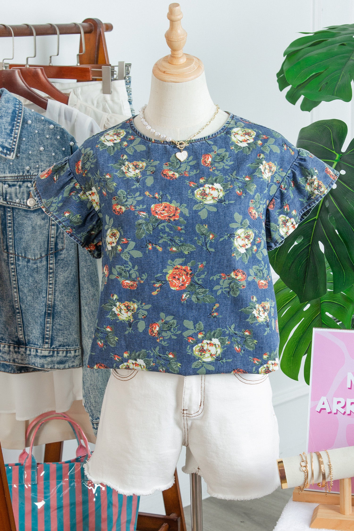 Ashleigh Blue Floral Denim Top – Ruffle Sleeve Washed Denim Blouse Dear-Lover Dropshipping Tops/Tops & Tees