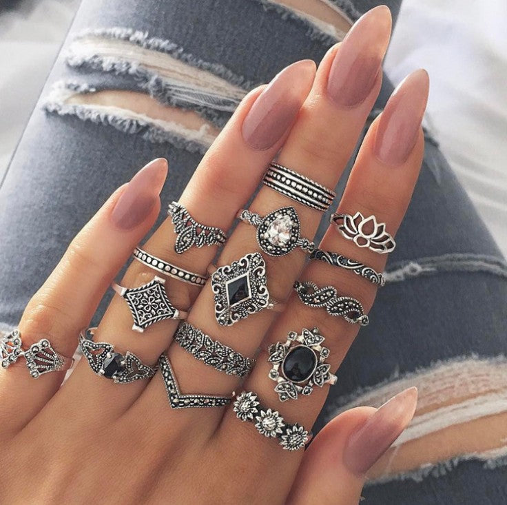 Black & Silver 15 Piece Alloy Vintage Ring Set