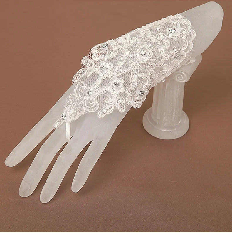 White/Red/Beige Fingerless Lace Bridal Gloves