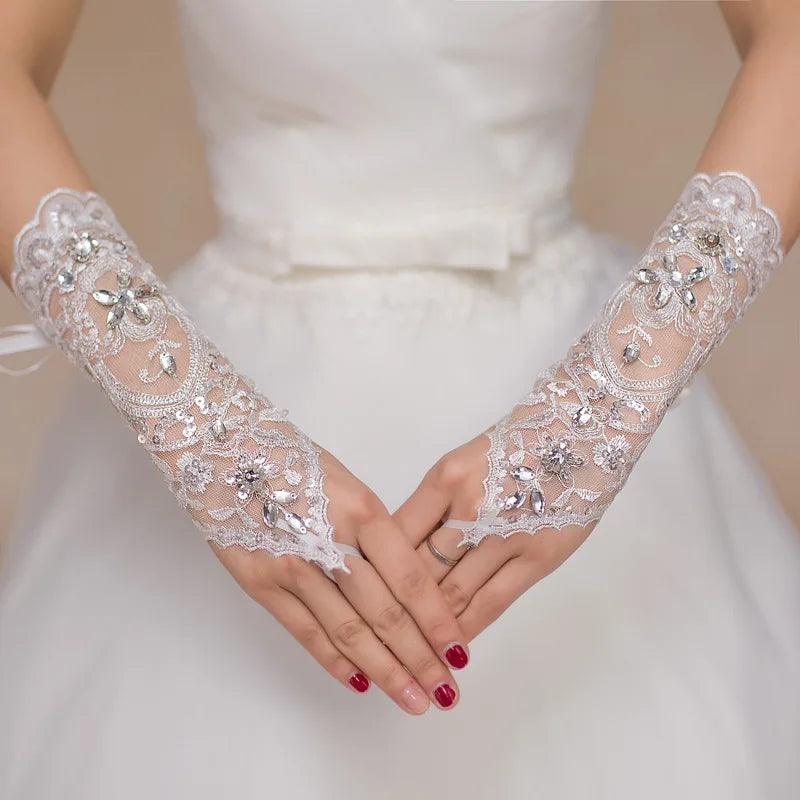 White/Red/Beige Fingerless Lace Bridal Gloves