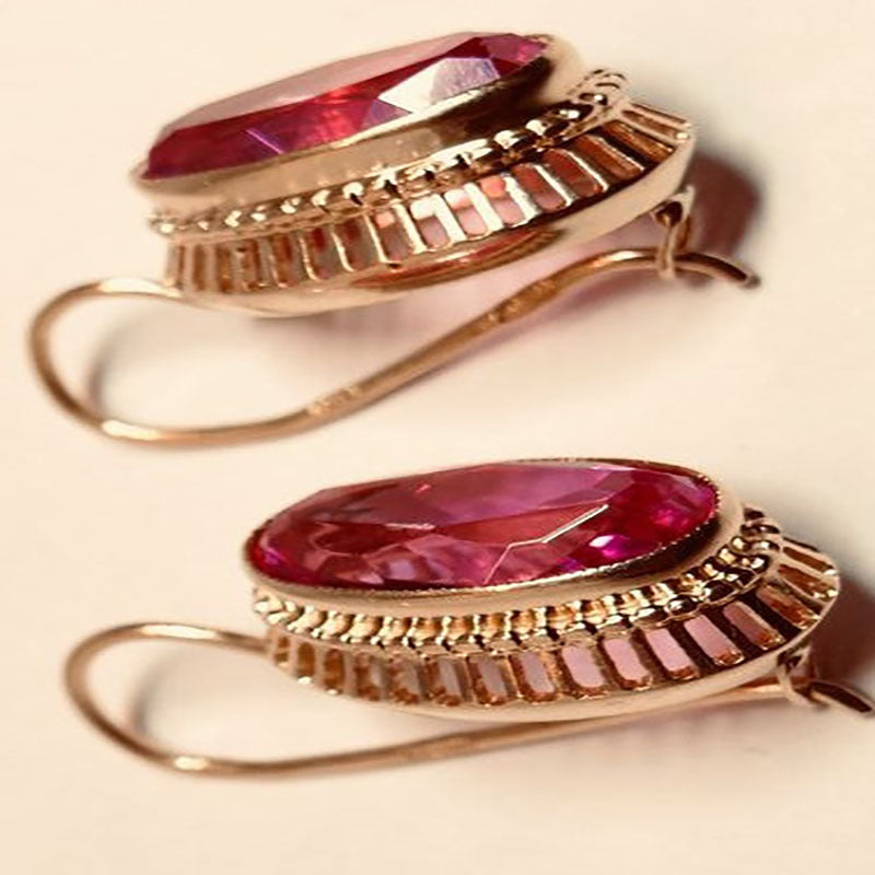 Red Gem Keel Ear Clip Earrings