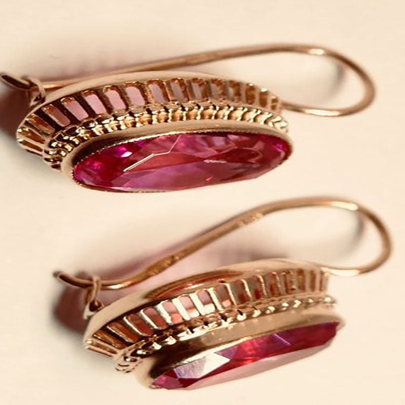 Red Gem Keel Ear Clip Earrings