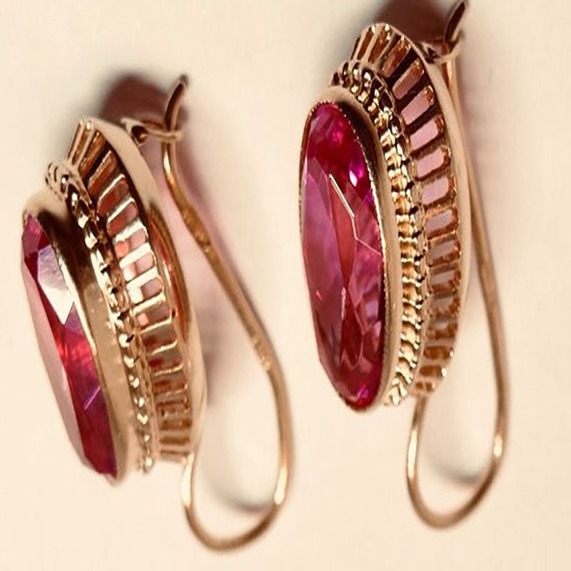 Red Gem Keel Ear Clip Earrings
