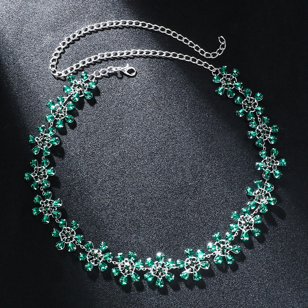 Rhinestone Clavicle Flower Necklace