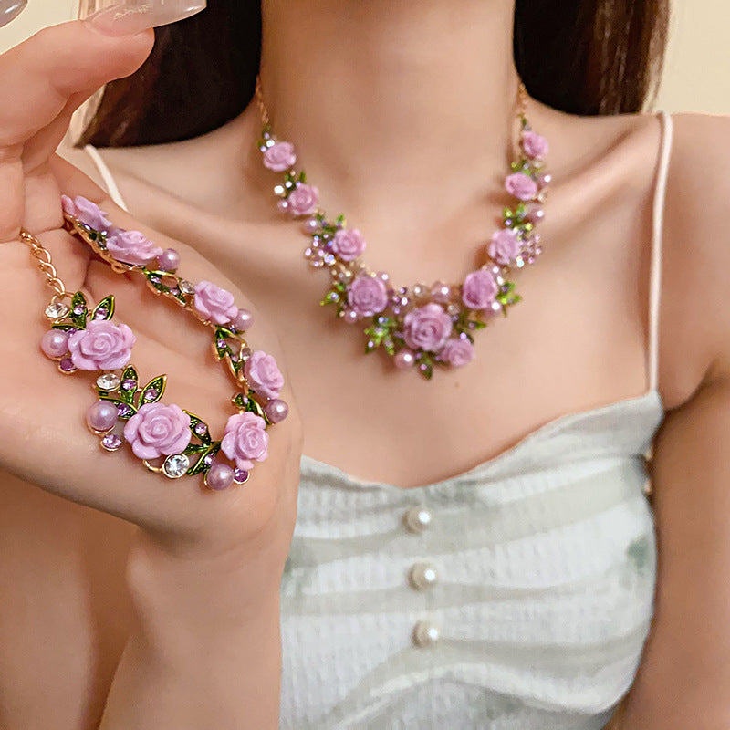 Pearl and Rhinestone-embedded Rose Necklace
