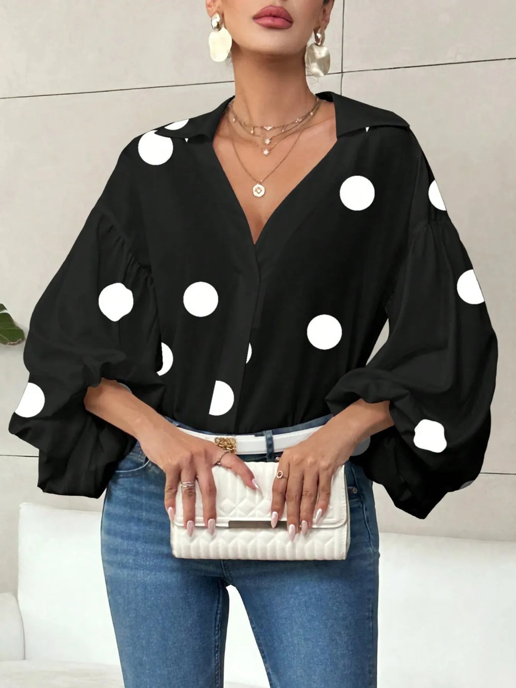 B&W V-Neck Drop Shoulder Polka Dot Balloon Sleeve Blouse