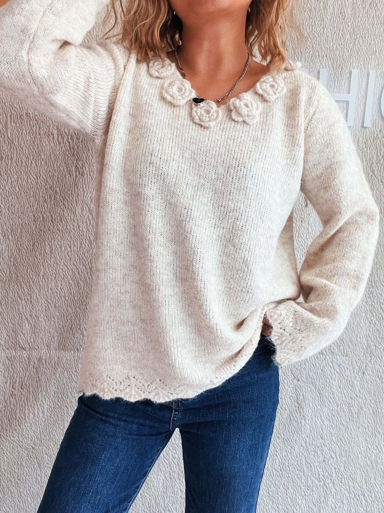 White Rose V-Neckline Long Sleeve Pullover  Scalloped Hem Sweater