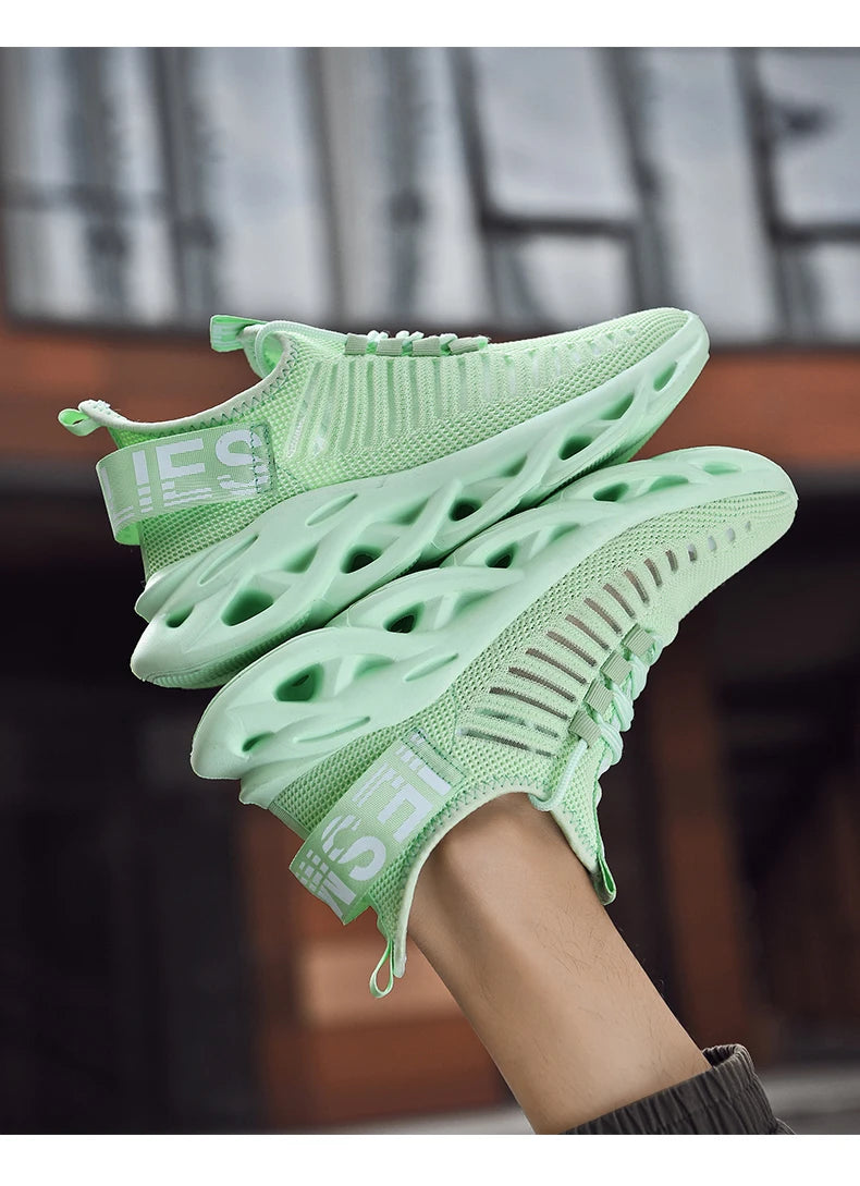 Men's Springy Sneakers