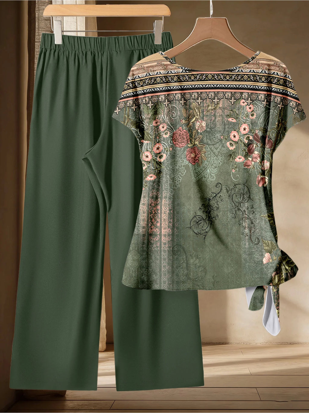 Dark Green Floral Print Twisted Top & Solid Wide Leg Pants Set