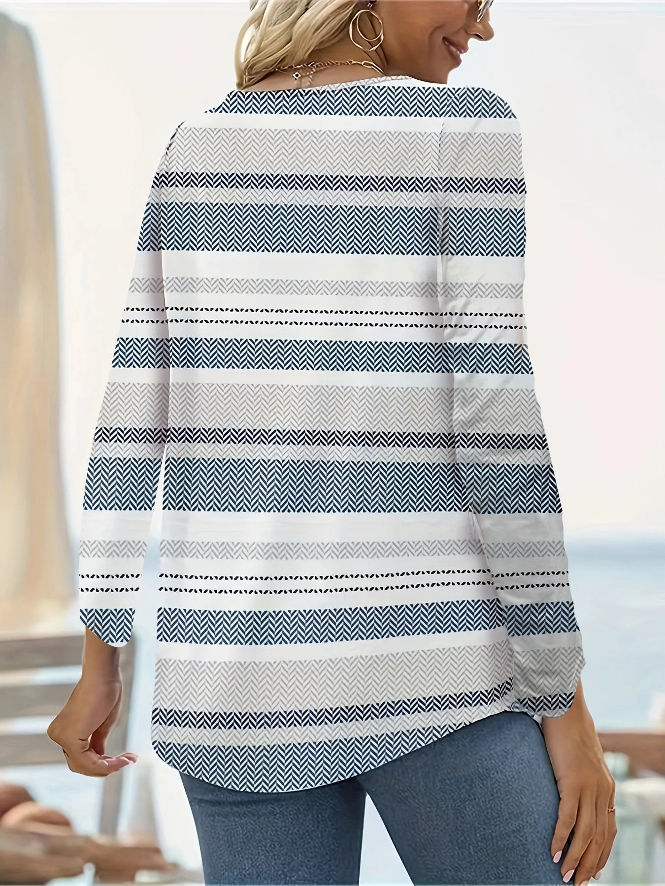 Women's Square Neck Printed Long Sleeve Blouses