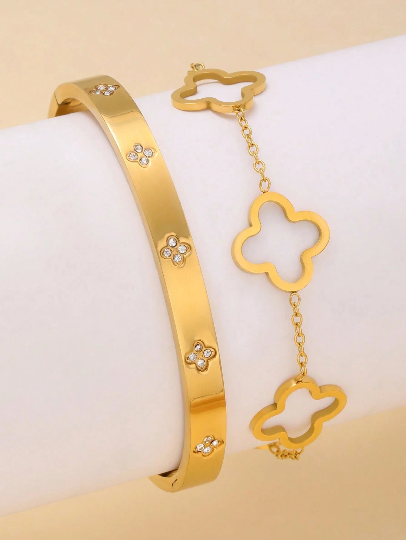 Stainless Steel Four Leaf Bracelet Set