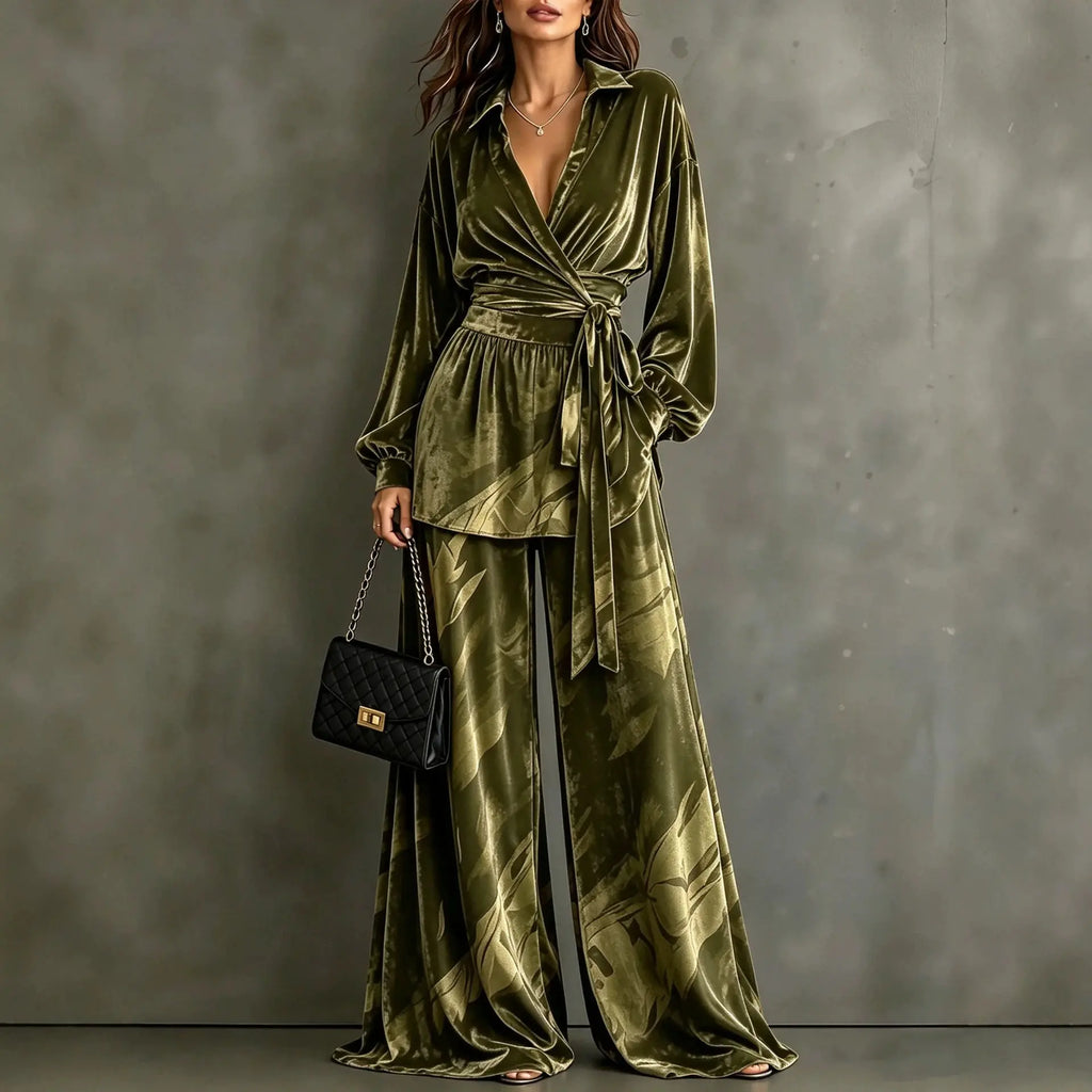 Women's Retro Velvet Two-Piece Set – V-Neck Top & Wide-Leg Pants