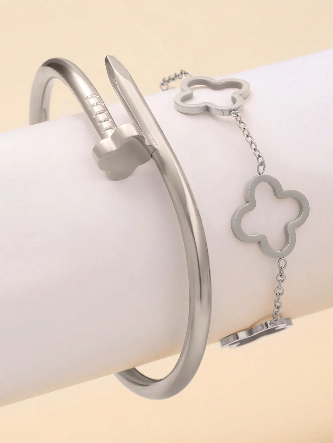 Stainless Steel Four Leaf Bracelet Set