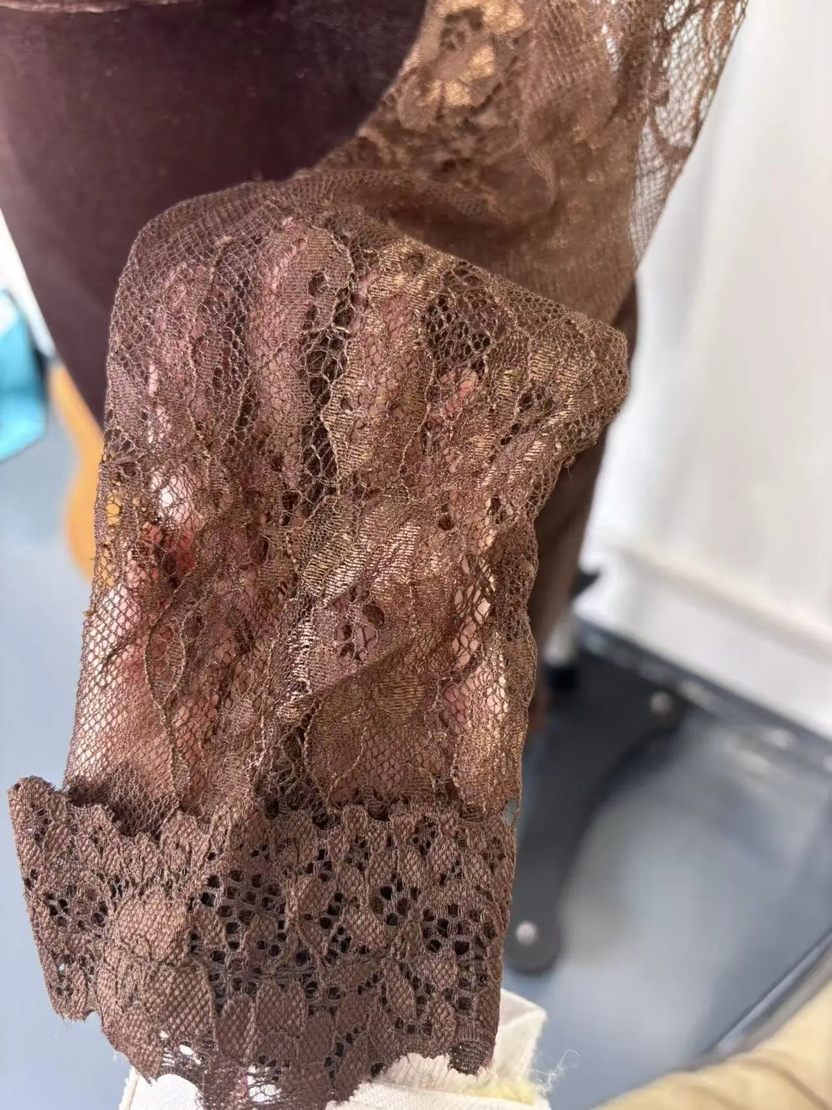 Velvet-Look Bodycon Midi Dress with Sheer Lace Sleeves – Elegant Slim-Fit Evening Dress