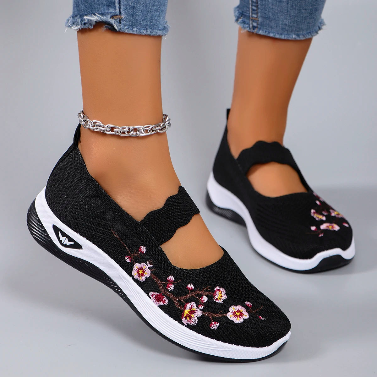 Floral Breathable Mesh Flat Shoes