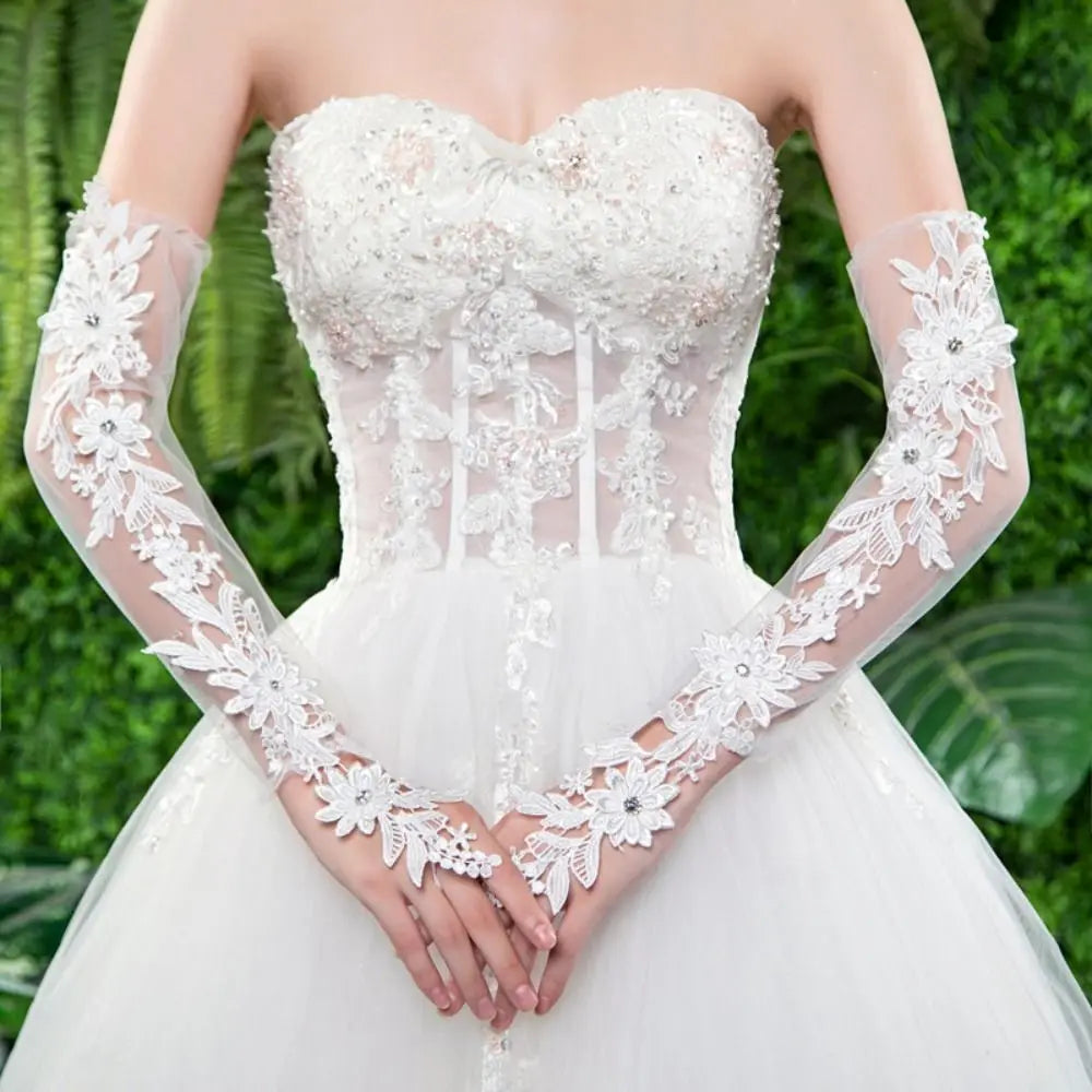 Long Formal Lace Fingerless Brides' Gloves
