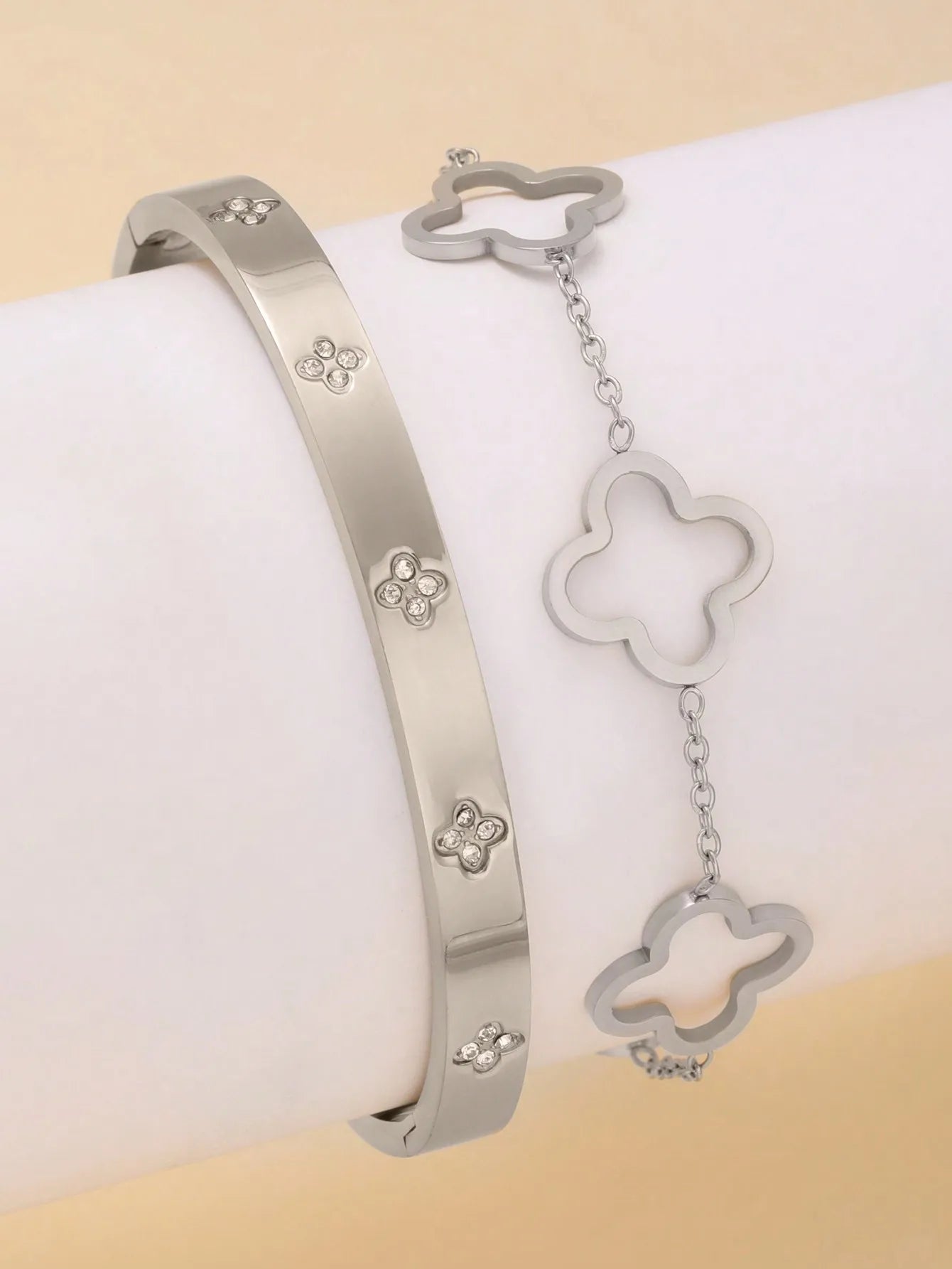 Stainless Steel Four Leaf Bracelet Set