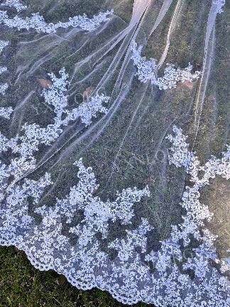 White Ivory Mesh Lace Scalloped Edge Bridal Veil Bazaare Mart Floral Applique Bridal Veil