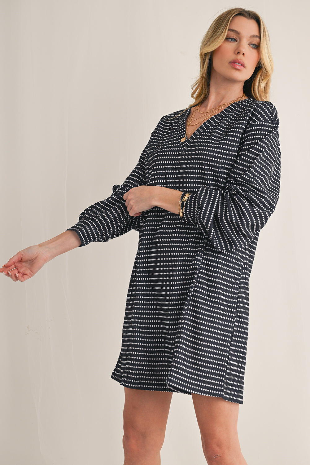 B&W Striped V-Neck Long Sleeve Dress