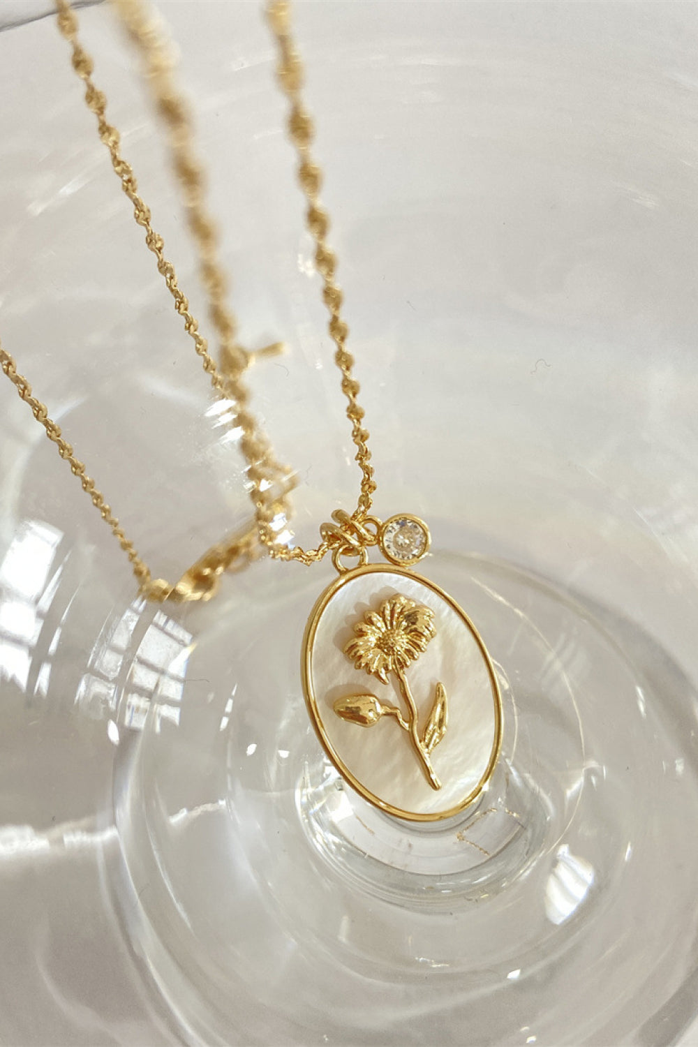 Birth Flower Shell Necklace