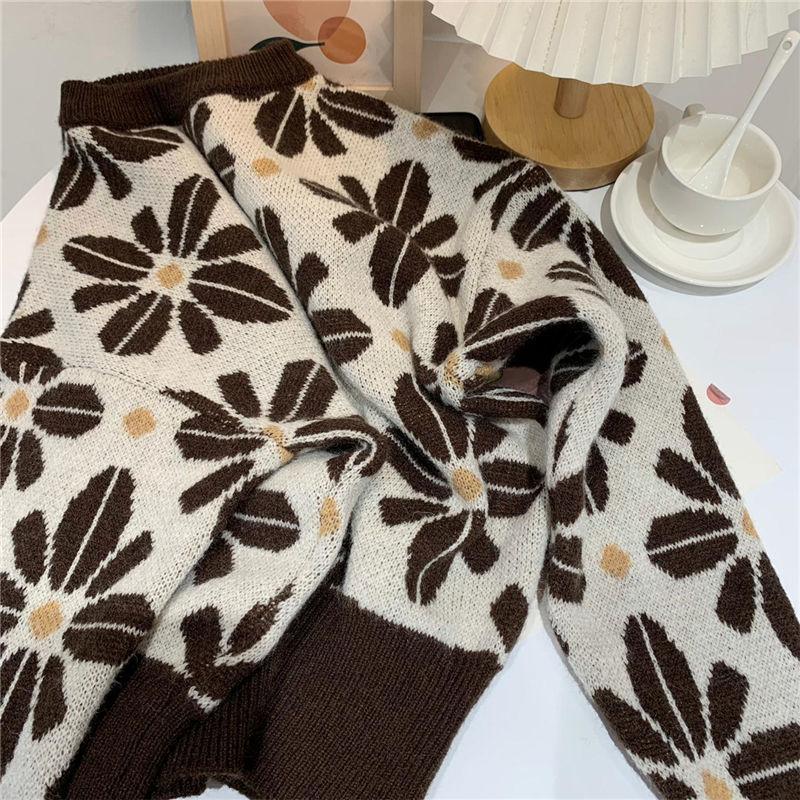 Retro Sunflower Pullover Sweater