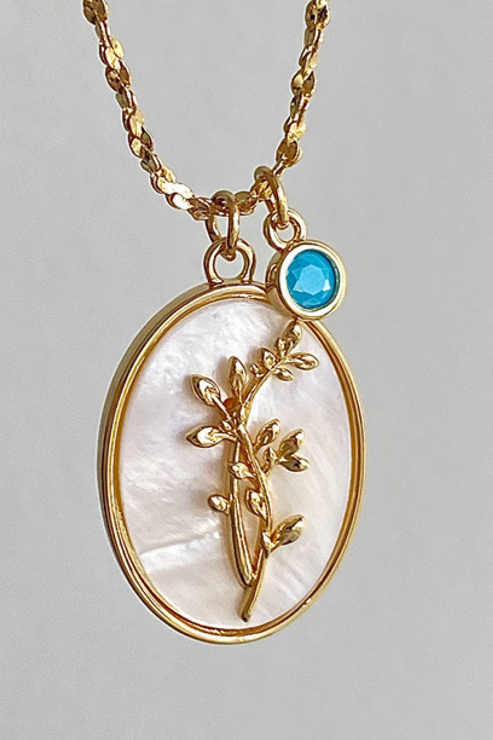 Birth Flower Shell Necklace