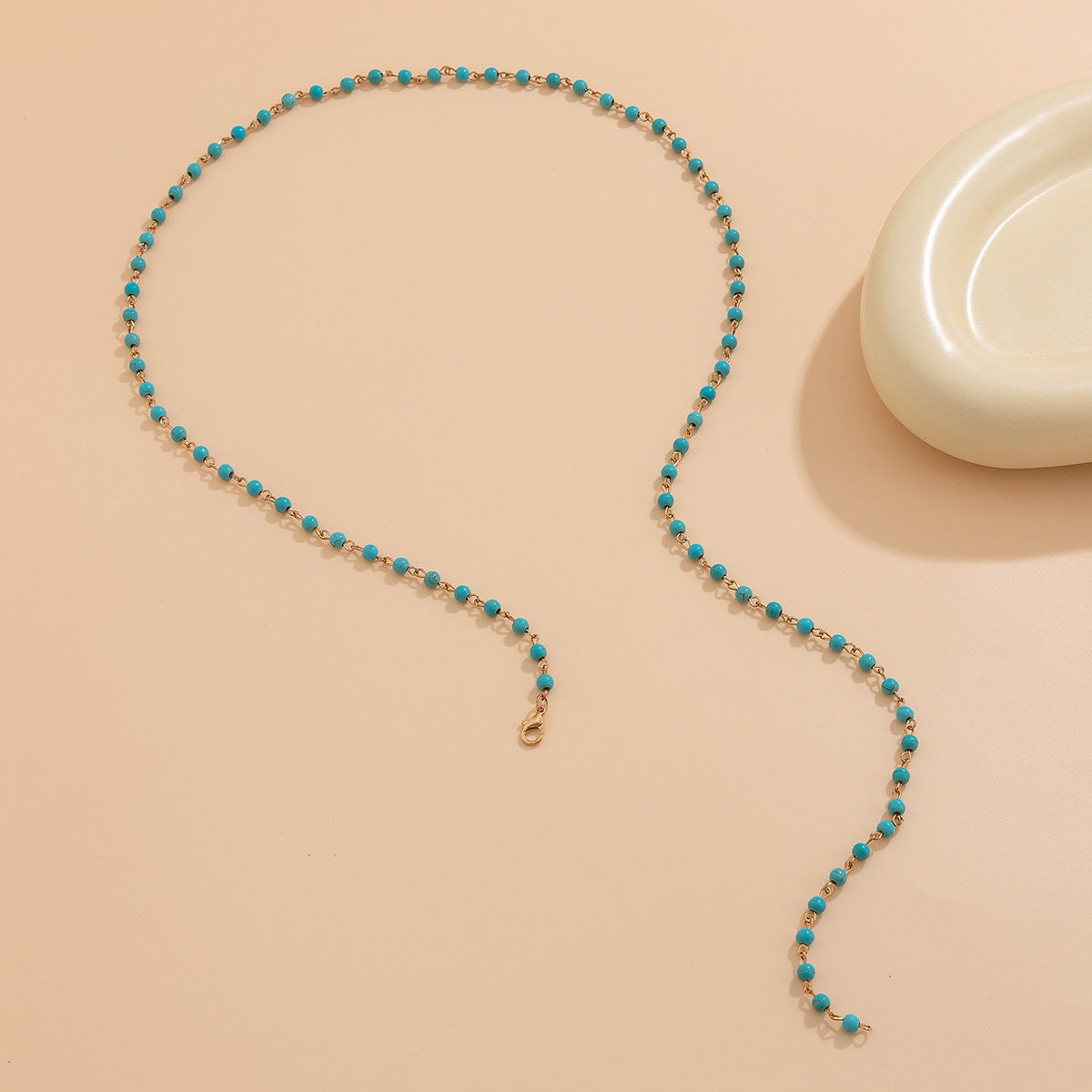 Turquoise beaded necklace 