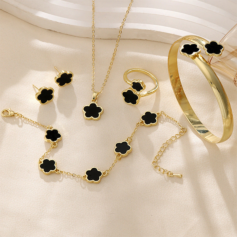 Clover Jewelry Set