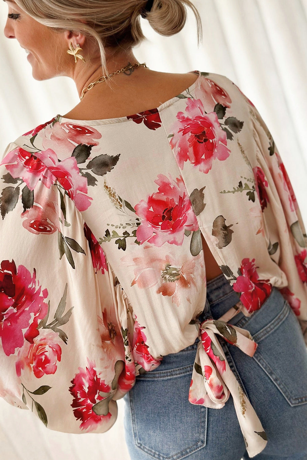 Rose 3/4 Sleeve Lace-up Back Blouse