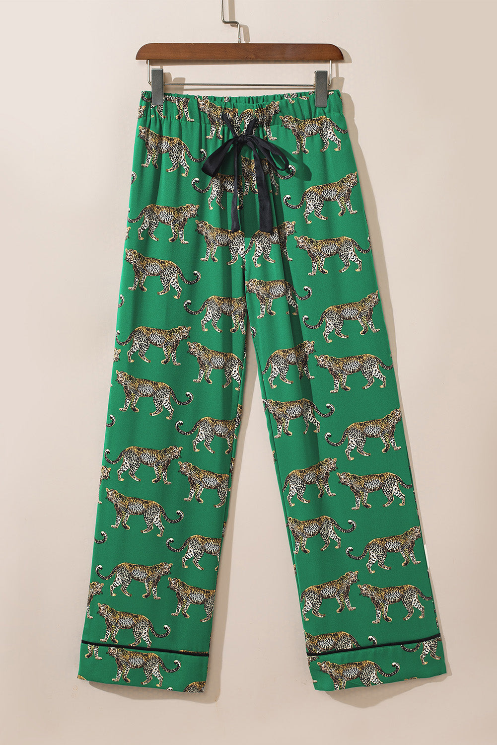 Green Cheetah Print Short Sleeve PJs Shewin Lady's PJs