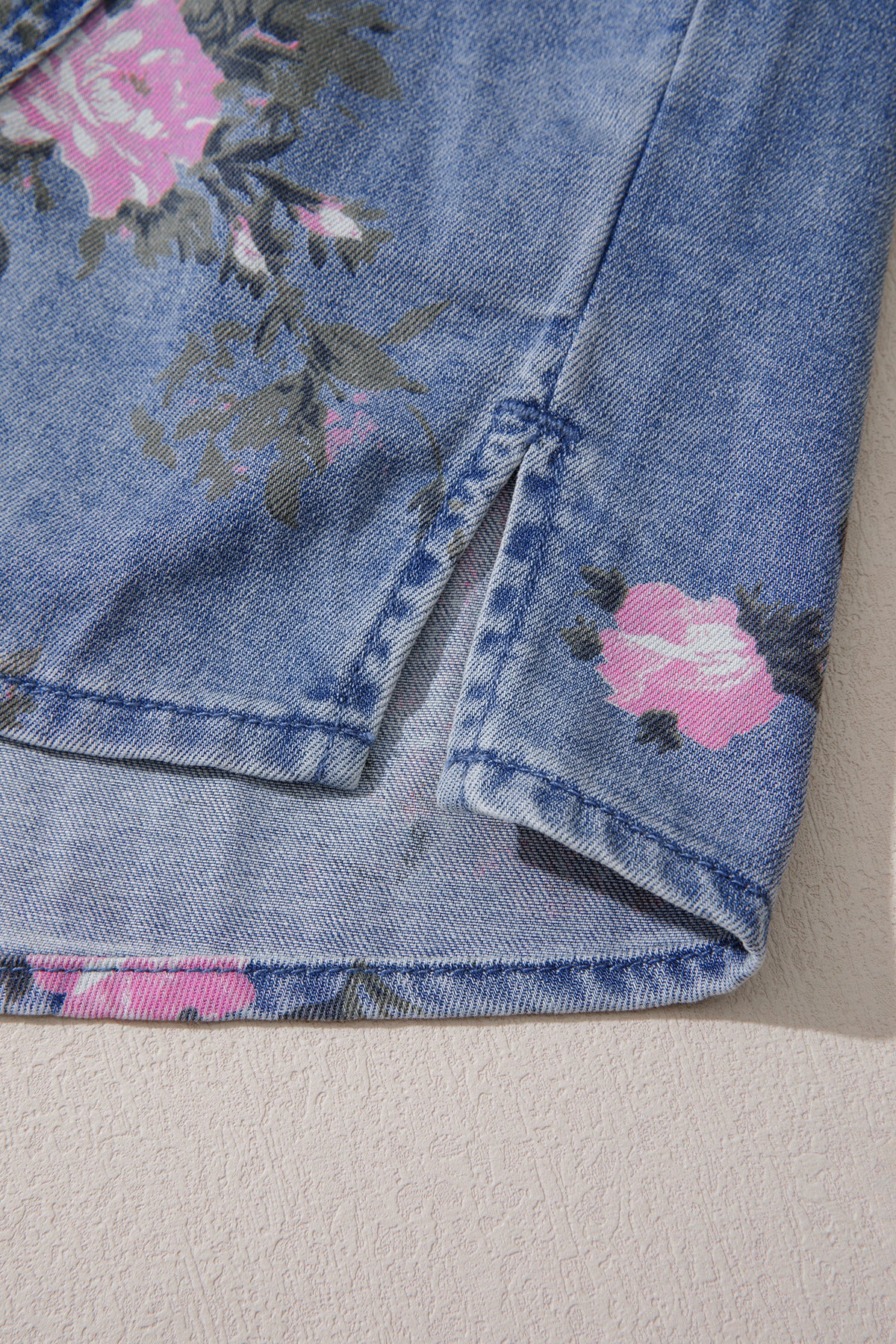 Blue Floral Denim Shirt – Bracelet Sleeve Lightweight Button Up Blouse