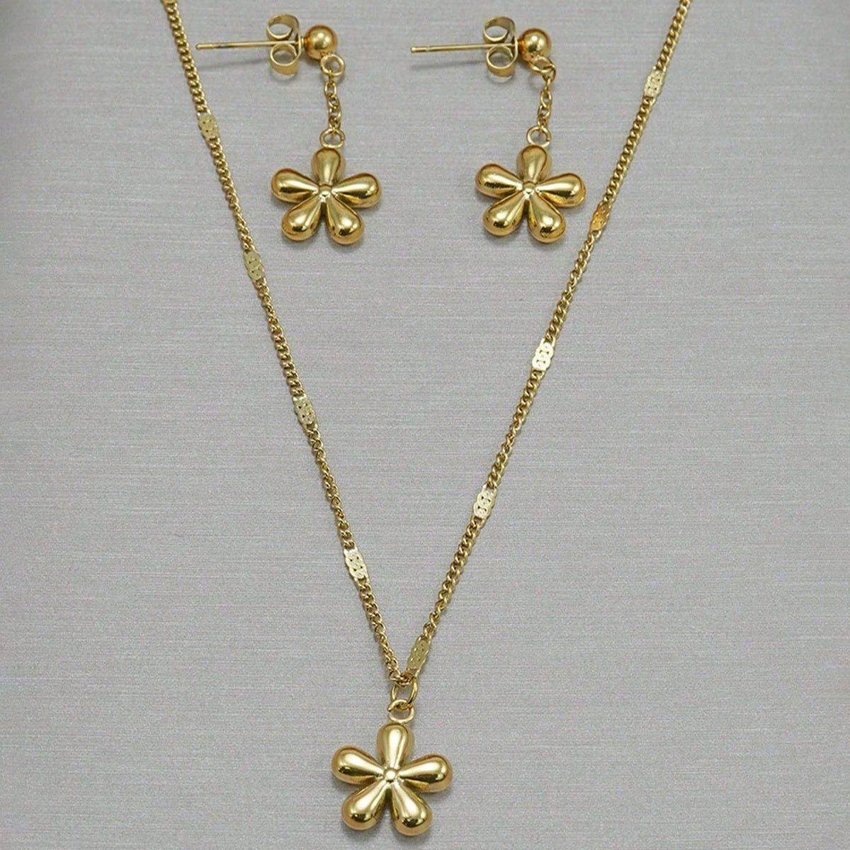 18K Gold Plated Floral Jewelry Set