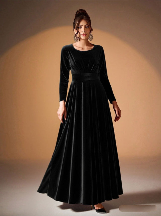 Elegant Velvet Long Sleeve Evening Gown