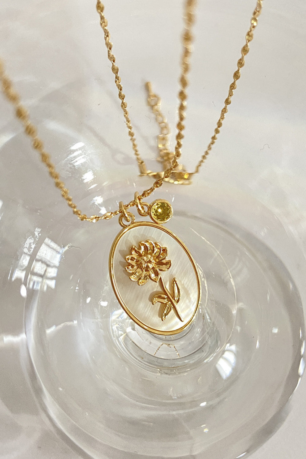 Birth Flower Shell Necklace
