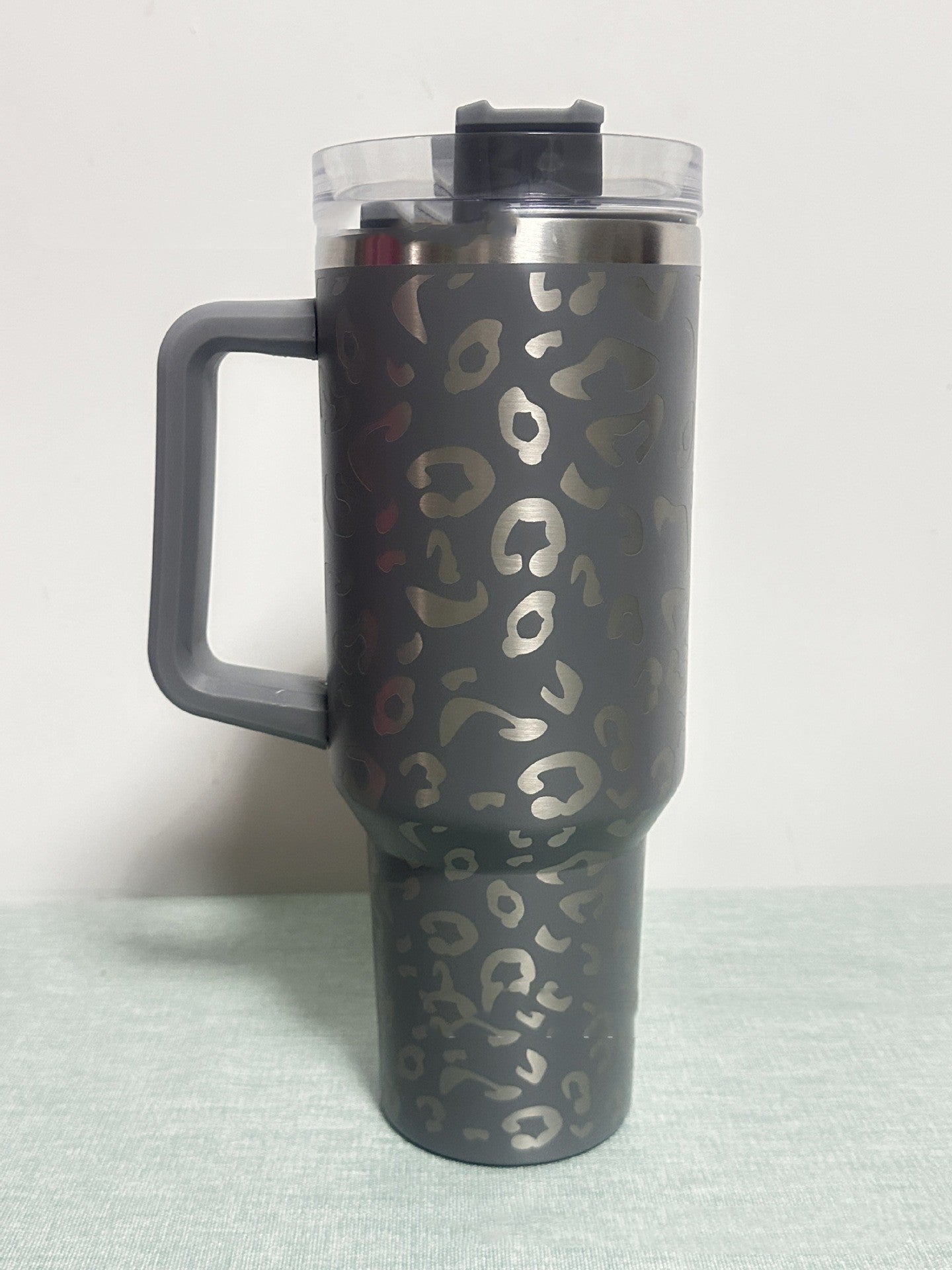 Insulated Stainless Steel 40oz Leopard Cup