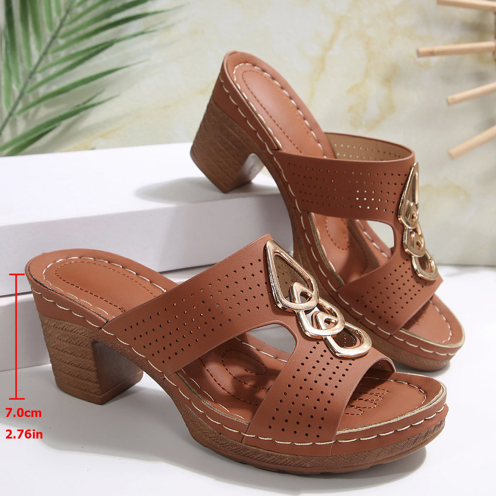 Chunky Heel PU Leather Metal Decor Sandals