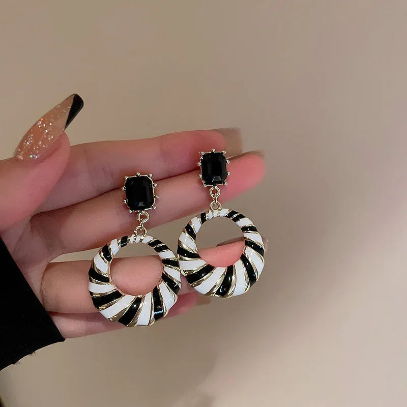 B&W Retro Striped Earrings Round Bazaare Mart B&W Striped Enamel Hoops