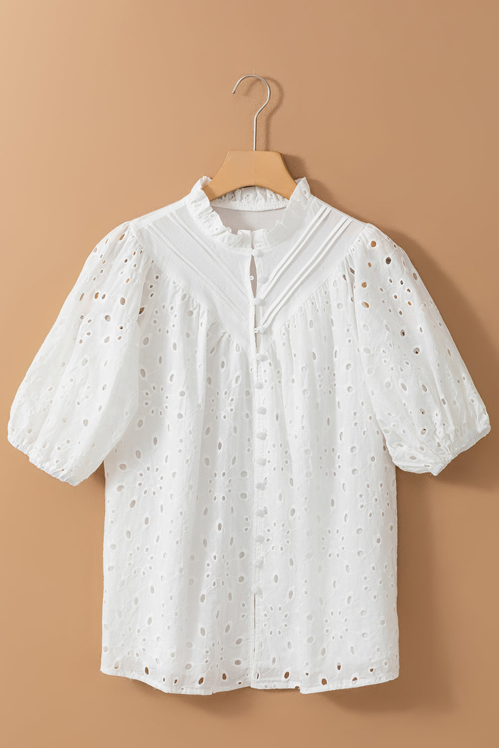 Retro White Flower Embroidered Hollow-out Puff Sleeve Blouse
