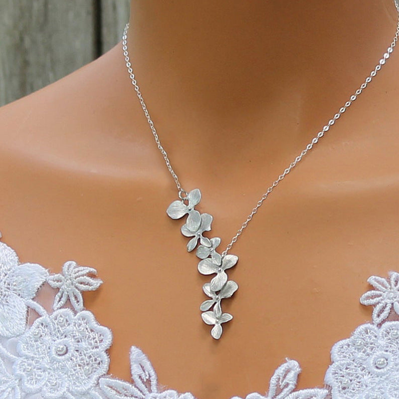 Silver Petals Necklace And Earrings Set