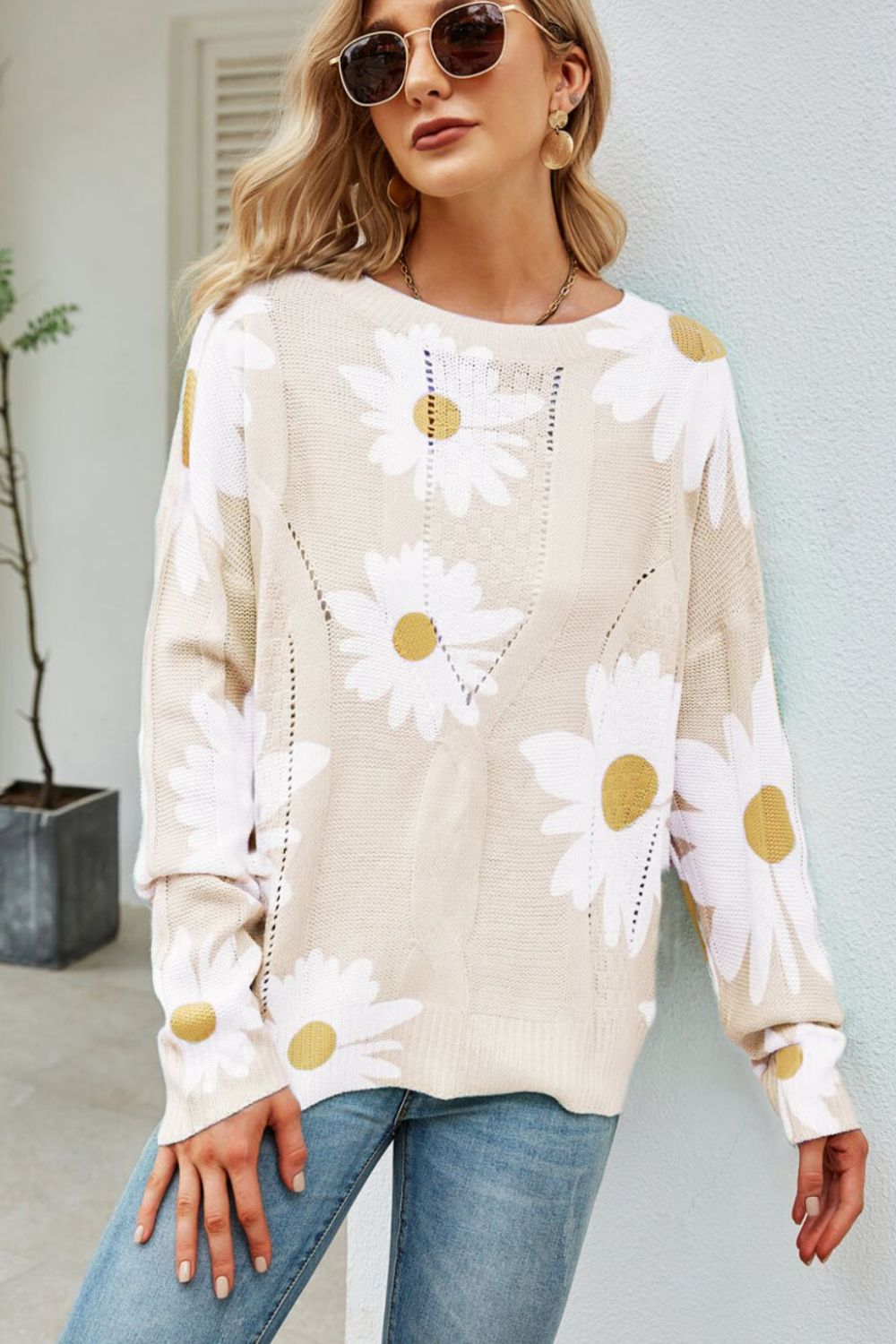 Daisy Pullover Sweater