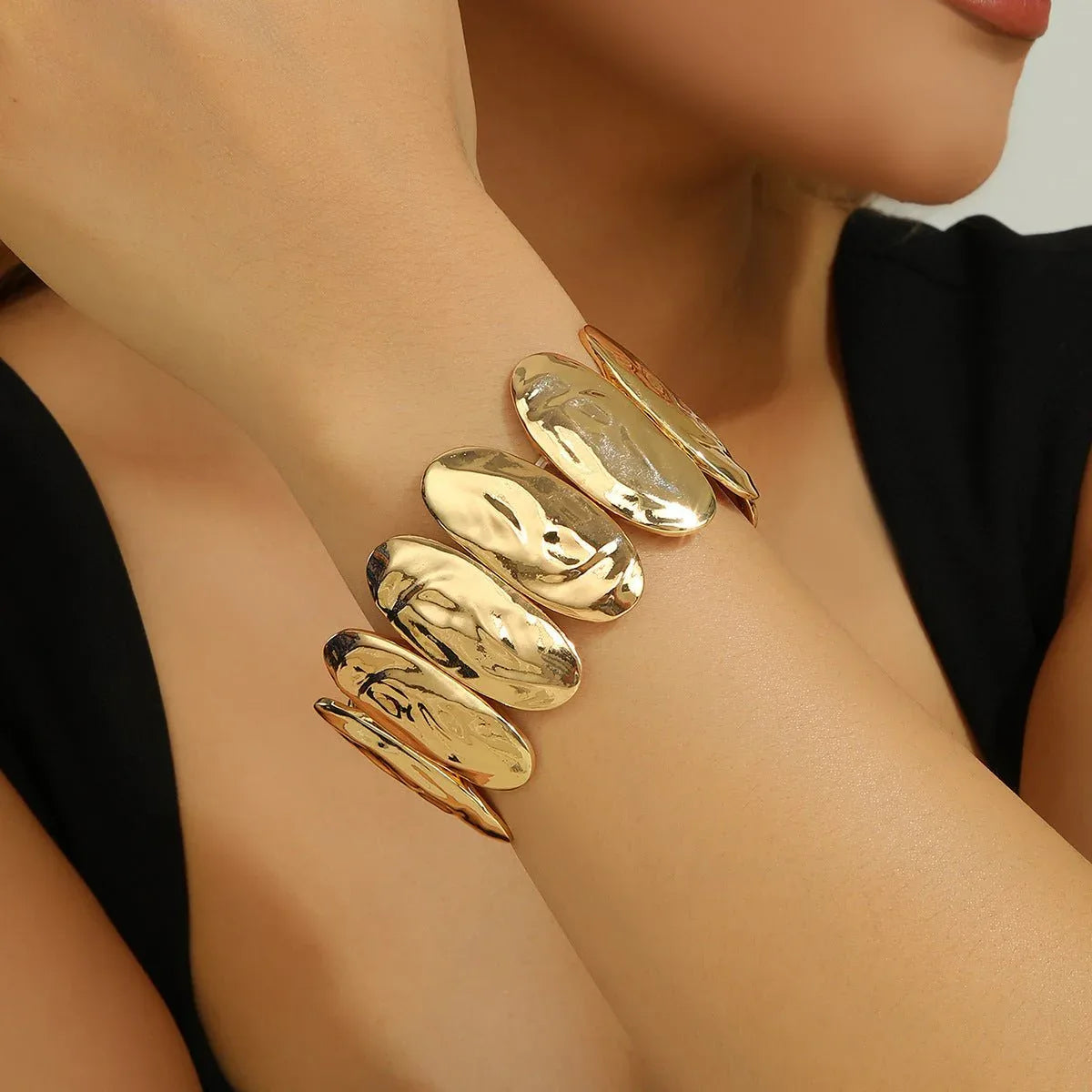 Gold Oval Exaggerated Elliptical Stretch Bracelet - Bazaare Mart
