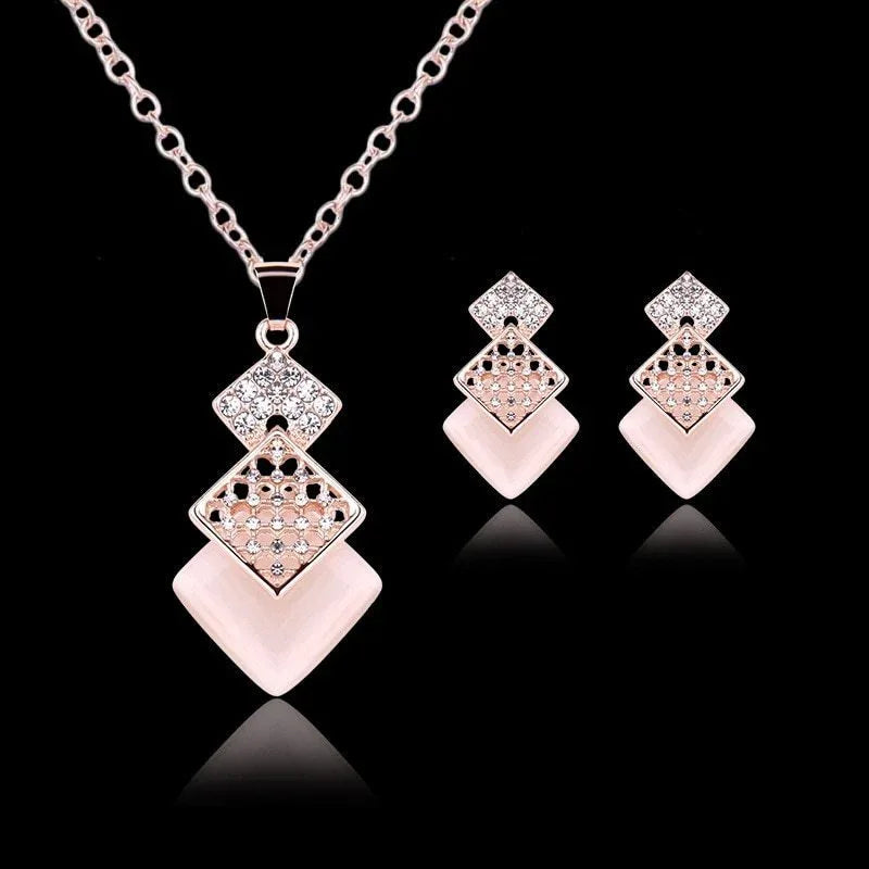 Pink Triple Diamond Necklace Set - Bazaare Mart