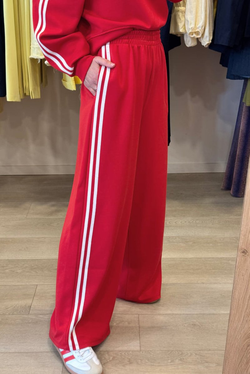 Red Varsity Striped Detail Sweatsuit - Bazaare Mart