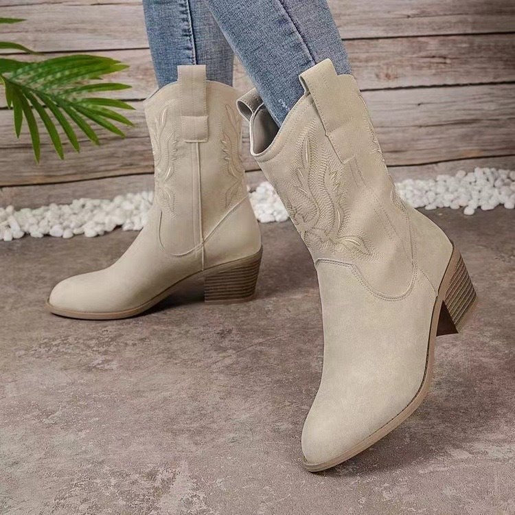 Western Chunky - heel Pointed Toe Butterfly Boots - Bazaare Mart