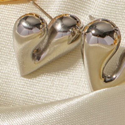 Fluid Heart Stud Earrings