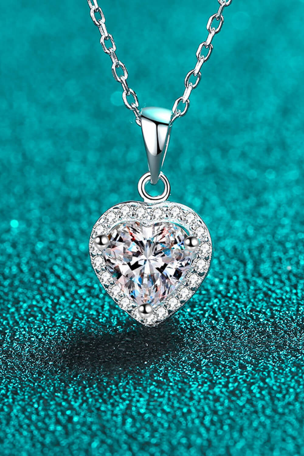 1 Carat Moissanite Halo Heart Pendant Chain Necklace