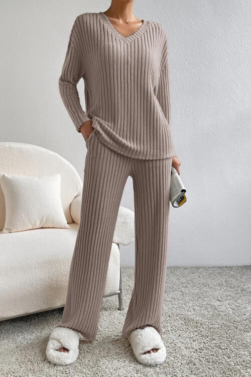 Ladies Beige Ribbed V-Neck Lounge Wear Set