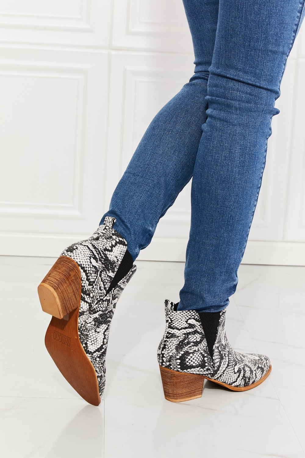 B&W Snakeskin Pointed Toe Boots