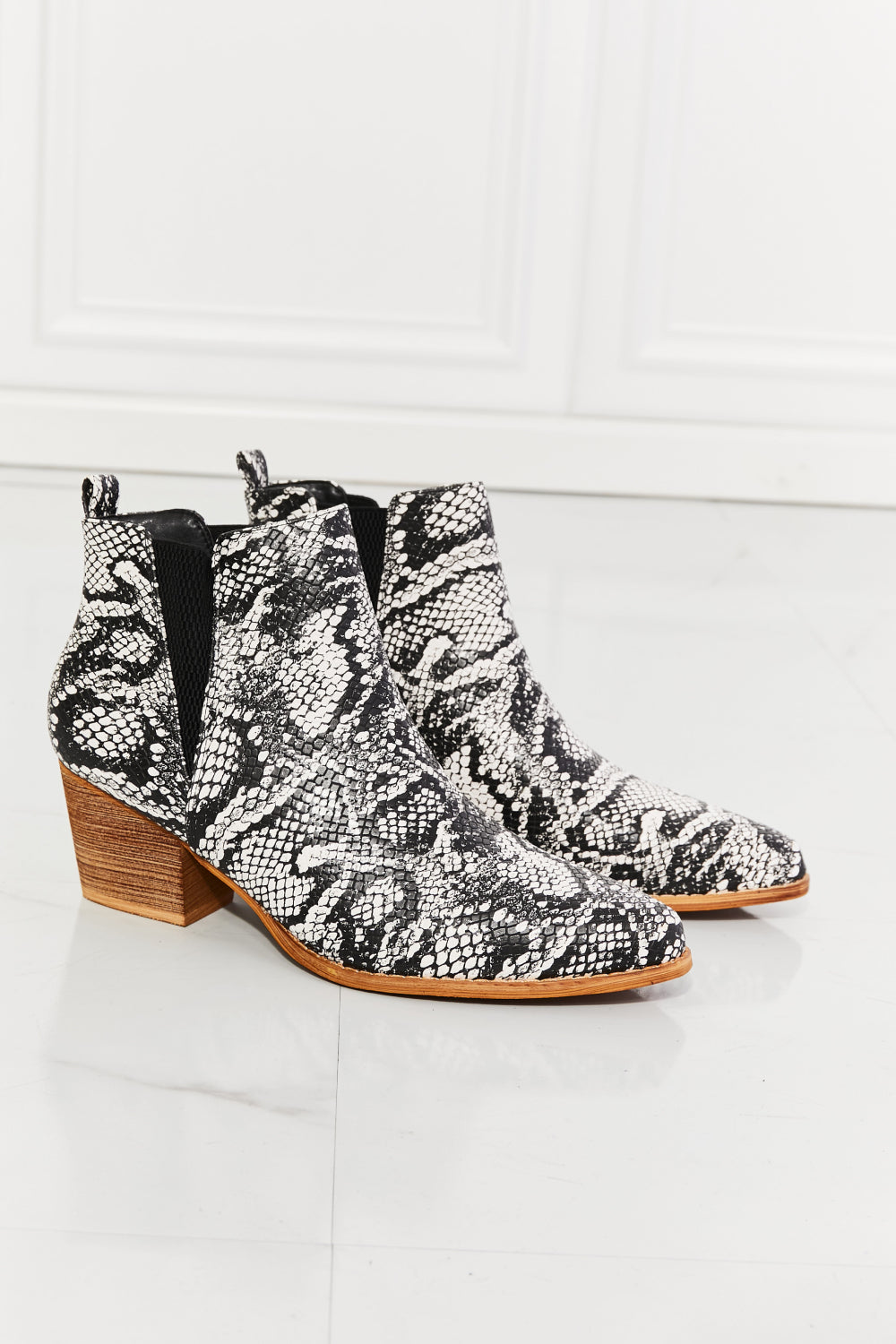 B&W Snakeskin Pointed Toe Boots